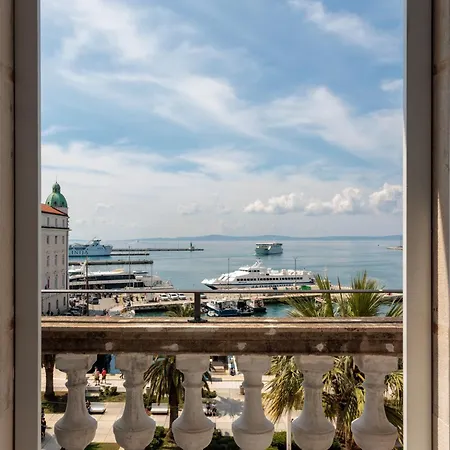 Apartment Imperial Riva