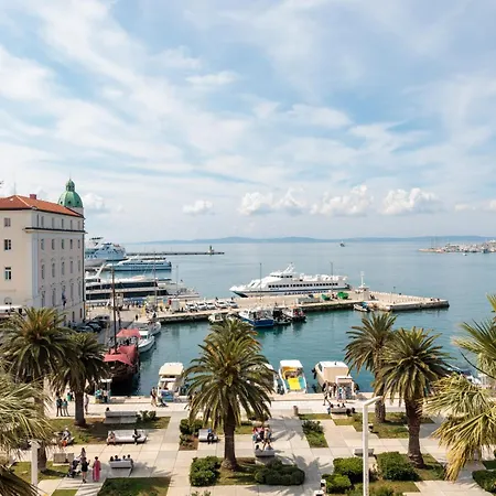 Apartment Imperial Riva *