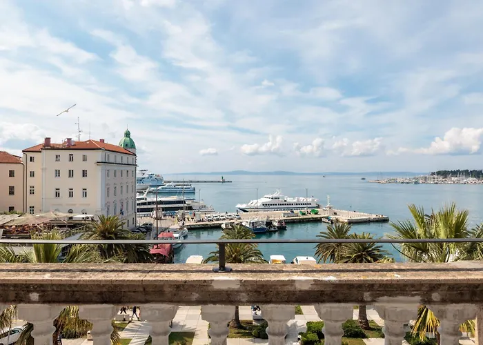 Imperial Riva * ספליט