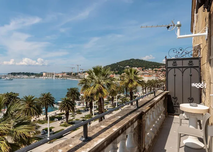 Imperial Riva * ספליט