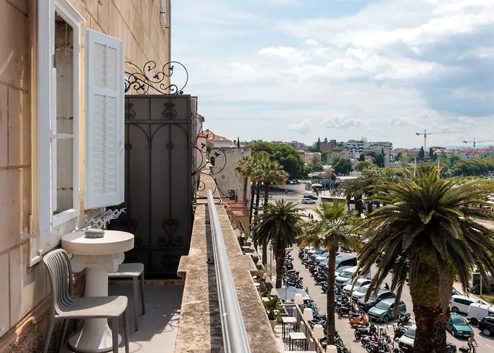 Imperial Riva * Split